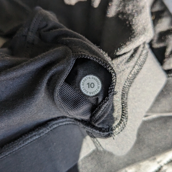 Lululemon Energy sports bra - Picture 5 of 5